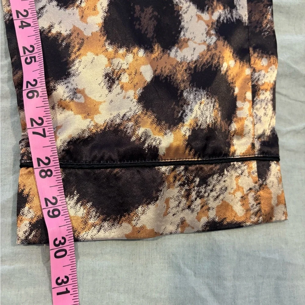 Donna Salyers Leopard Print Pajama Set Silky Glam Lounge Mobwife Small - Picture 13 of 13